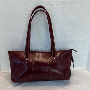 Kenneth Cole, Reaction, Red Leather Purse.